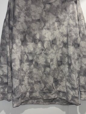 Athleta: Women’s Gray Cloud Wash Crewneck Sweater